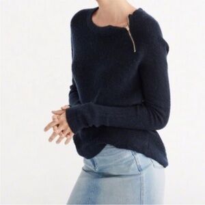 Abercrombie & Fitch Charcoal Knit Sweater w/ Zipper Detail • Size M